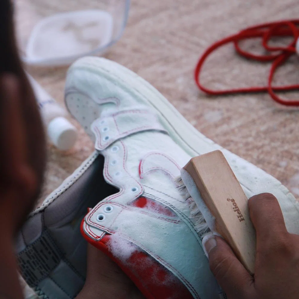Helios Sneaker Cleaning Brush - Image 4